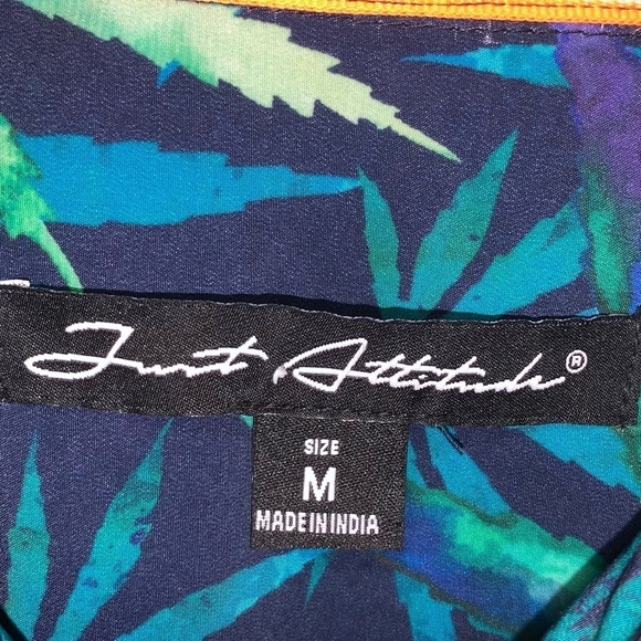 Multicolored 4/20 Leaf Print Button Up Shirt Men’s Small/Medium, Women’s Large - Picture 3 of 4